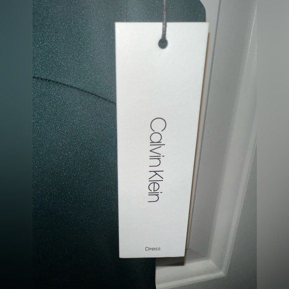 Calvin Klein Emerald Green Ruffle-Neck Sheath Dress - Picture 7 of 9